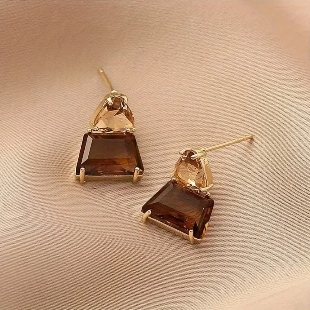 NEW❗️Elegant Gold and Brown Drop Earrings. 🤎
